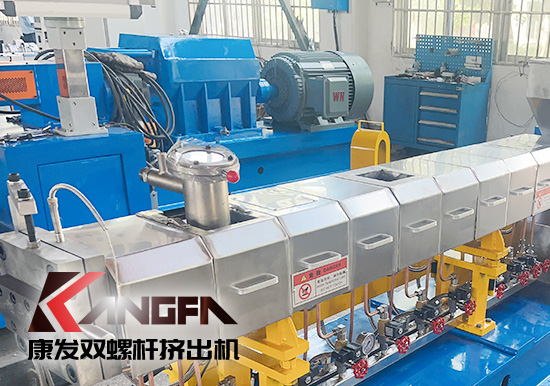 康發(fā)橡塑——雙螺桿造粒機(jī)源頭廠家 公司主營JSH-K系列、JSH雙螺桿系列、JSH雙階系列成套設(shè)備