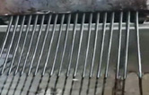 解市場(chǎng)所需，黑色駐極高韌性熔噴專用料生產(chǎn)中（視頻）——康發(fā)雙螺桿擠出機(jī)
